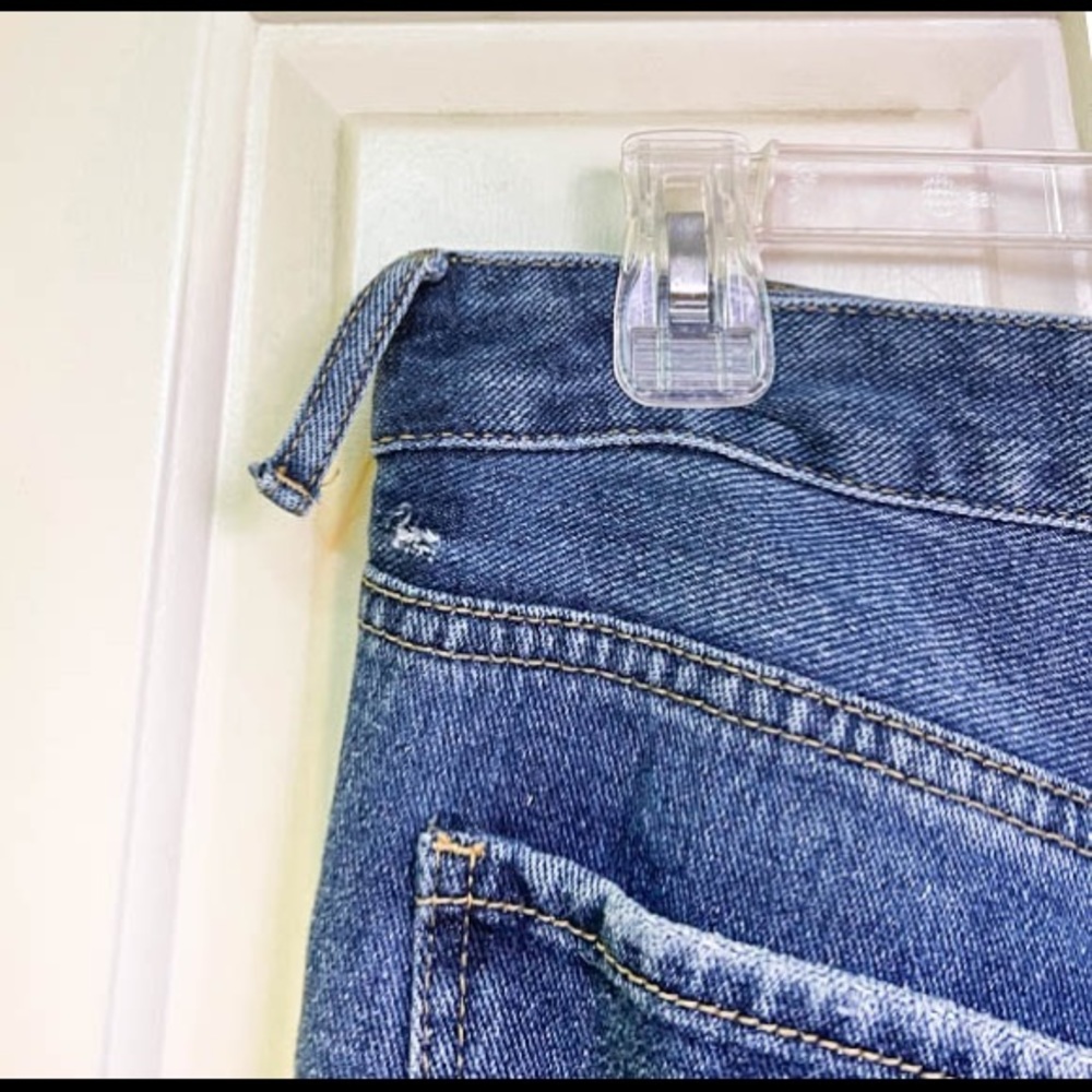 Forever 21 Ripped Jeans - Picture 2 of 3